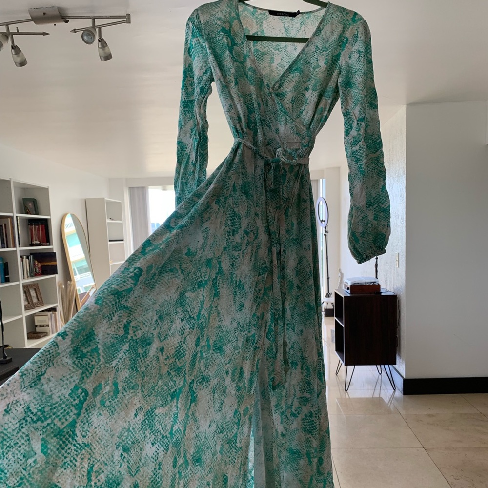 Beautiful wrap maxi dress.